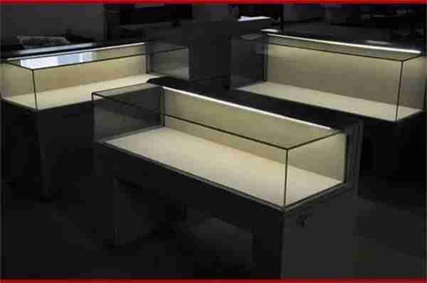 金属展柜