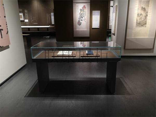 博物馆桌面文物柜